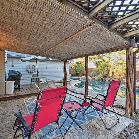 Peaceful San Antonio Oasis With Private Pool And Grill Villa Exteriör bild